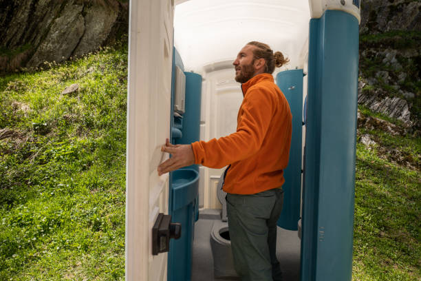 Best Portable bathroom rental  in Bryans Road, MD